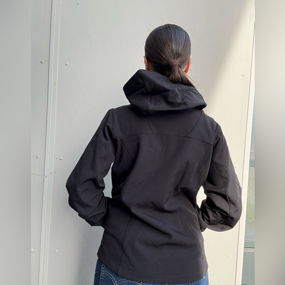 AVIA Softshell Jacket – Water-Resistant, Size M - Picture 5 of 13